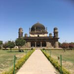 th25 rana black taj mahal